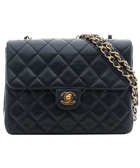 black quilted bag chanel